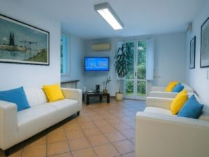 sala-attesa-new1-recx0nooi0w8qq5g1p9t8sduqozoeu763356s7zyd4
